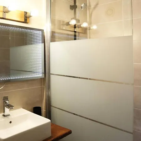 Apartment Les Carlines - Equipe Pour 4 Personnes Vue Pistes Mae-0214 *
